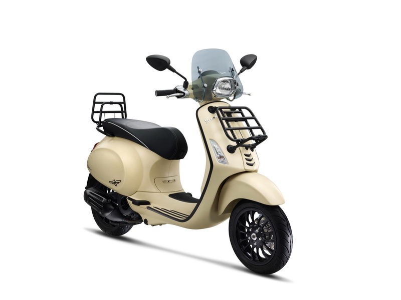 Vespa Sprint Avventura 70 Limited Edition